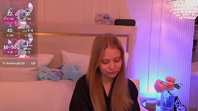 DorisHell online show from 11-28-25, 12:13