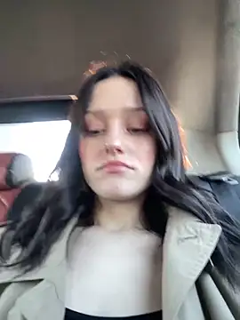 Mia Mia M online show from 04-11-26, 03:49