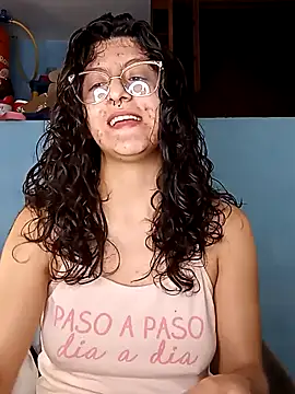 LoveElectra online show from 12-21-24, 05:18