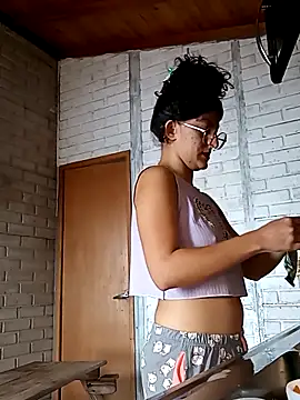 LoveElectra online show from 10-12-25, 04:28