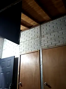 LoveElectra online show from 10-29-25, 12:02