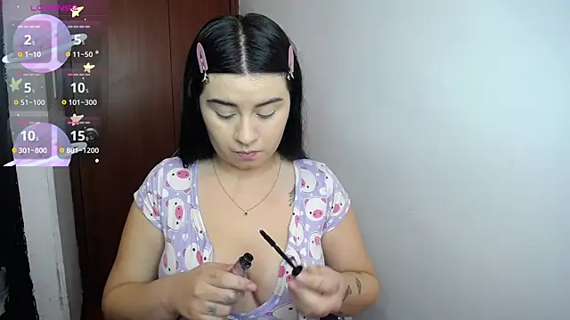 SaraBraun  online show from 01-08-25, 04:00