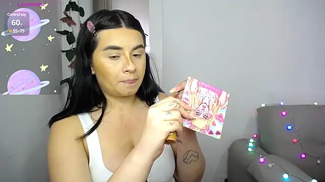 SaraBraun  online show from 02-18-25, 07:41