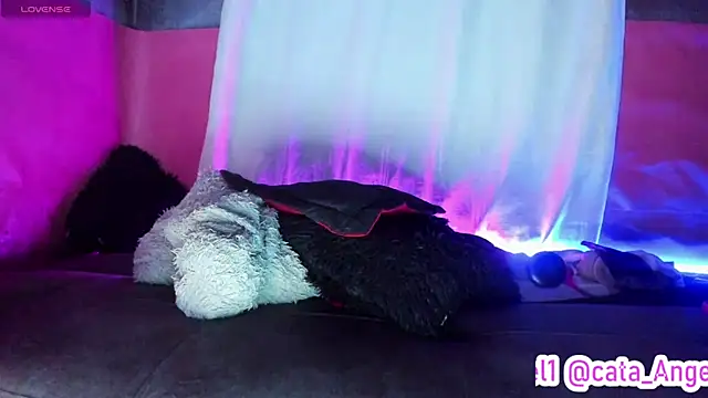 Cata-angel online show from 02-07-25, 01:25