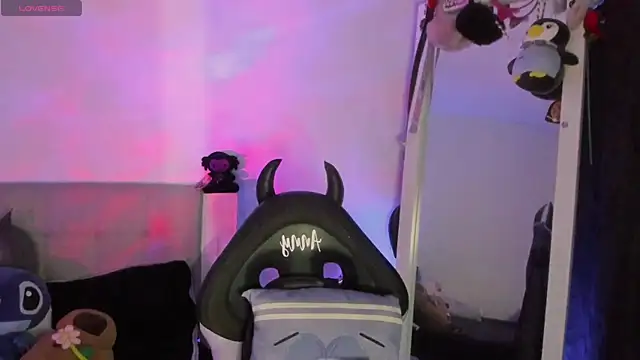 Any Roussee online show from 11-29-25, 03:20