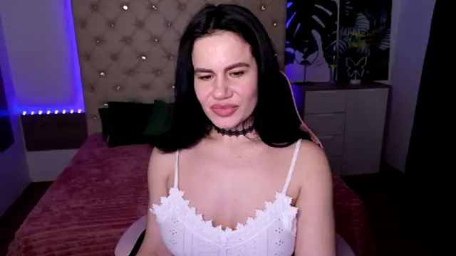 KattieSims online show from 03-20-25, 05:57