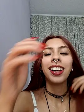 Jazmin-Cerezita online show from 11-06-25, 04:57