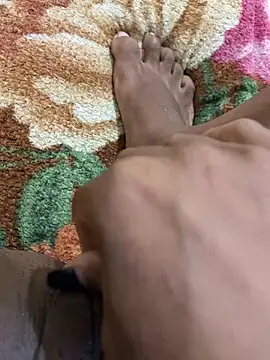 Snapshot of Gordelicia03 chatting on 01-19-26, 04:33 Gordelicia03 online show from 01-19-26, 04:33