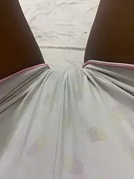 Gordelicia03 online show from 04-19-26, 04:34