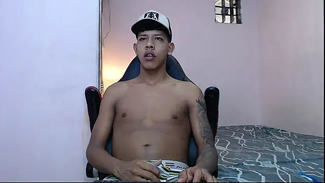 mr stiven  online show from 01-31-25, 06:24