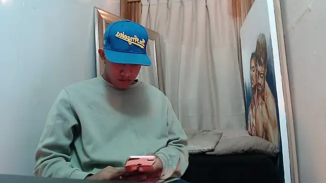 mr stiven  online show from 10-14-25, 03:07