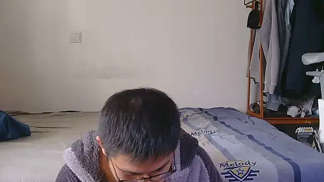 866532 online show from 12-04-25, 06:23