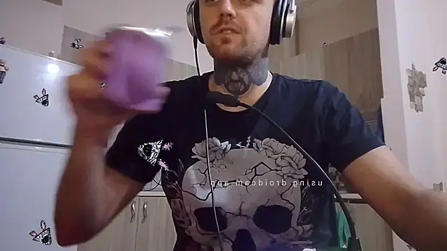 HappyZebra13 online show from 01-21-25, 08:54