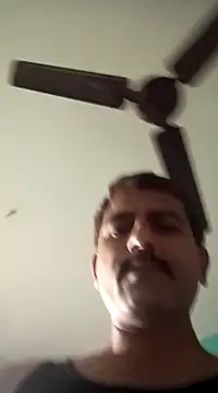 Snapshot of Smarterboytravel chatting on 12-23-24, 06:22 Smarterboytravel online show from 12-23-24, 06:22