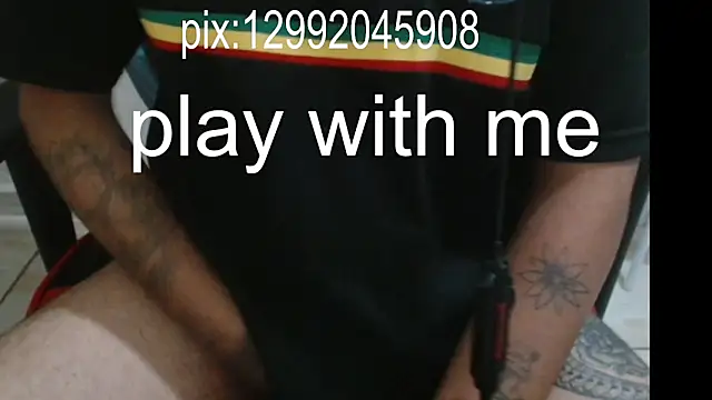 Snapshot of guivanetti chatting on 12-31-24, 07:20 guivanetti online show from 12-31-24, 07:20