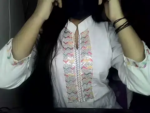 ishi Beauty online show from 12-03-25, 04:20