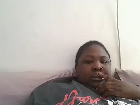 sexyJami23 online show from 09-22-25, 10:06