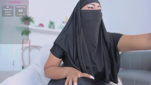 jazmin anbar online show from 10-14-25, 07:03