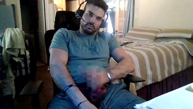 Strokeking4u online show from 03-19-26, 04:11