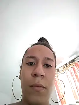 Snapshot of elizabeth_rosa21 chatting on 02-24-25, 05:31 elizabeth rosa21 online show from 02-24-25, 05:31