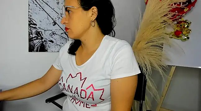 africa holmes online show from 02-22-25, 01:33