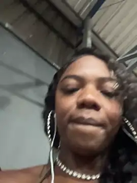 imsuziblack online show from 11-12-25, 11:03