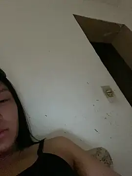 gabrielly27891 online show from 01-04-25, 04:32