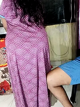  Hot-Couple online show from 10-02-25, 09:22