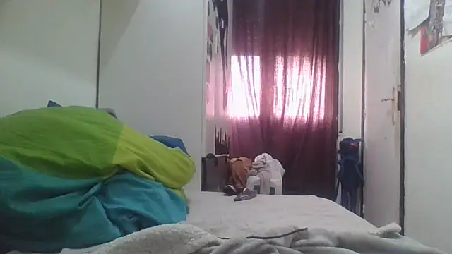 Snapshot of lunaxxxtreme chatting on 02-10-25, 01:01 lunaxxxtreme online show from 02-10-25, 01:01