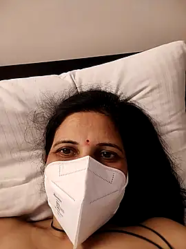 Snapshot of sexy_bhabhi69 chatting on 12-21-25, 01:51 sexy bhabhi69 online show from 12-21-25, 01:51