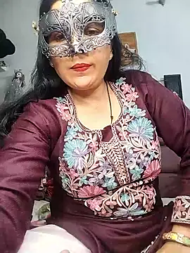 Snapshot of sexy_bhabhi69 chatting on 01-15-26, 04:44 sexy bhabhi69 online show from 01-15-26, 04:44
