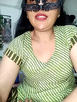 Snapshot of sexy_bhabhi69 chatting on 02-07-26, 03:38 sexy bhabhi69 online show from 02-07-26, 03:38