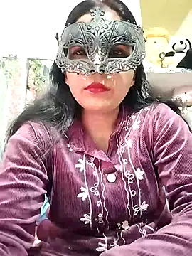 Snapshot of sexy_bhabhi69 chatting on 02-11-26, 04:01 sexy bhabhi69 online show from 02-11-26, 04:01
