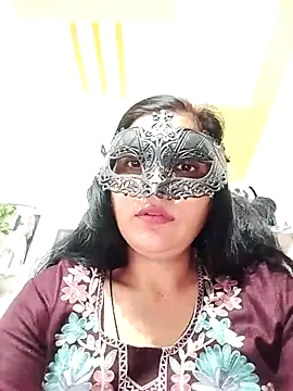 Snapshot of sexy_bhabhi69 chatting on 02-14-26, 10:45 sexy bhabhi69 online show from 02-14-26, 10:45