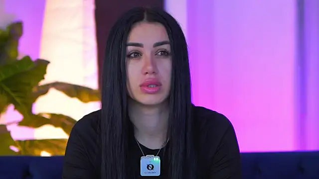 Jenna Day online show from 11-23-25, 06:13