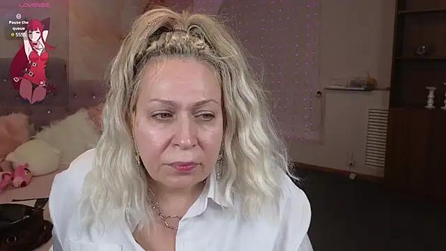 Penelope Pinky online show from 02-07-25, 05:18