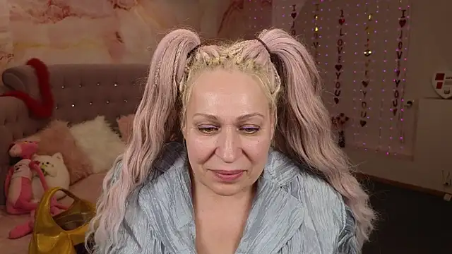 Penelope Pinky online show from 03-11-25, 08:53