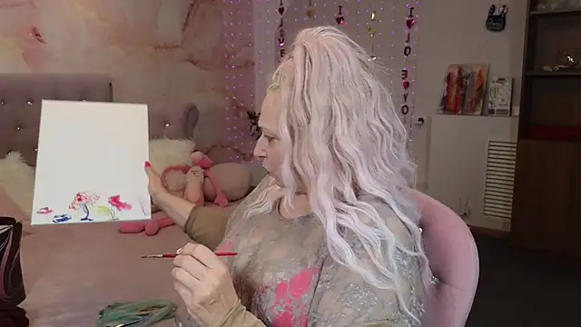 Penelope Pinky online show from 03-13-25, 05:39