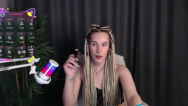 Cassie Bae online show from 12-02-25, 08:59