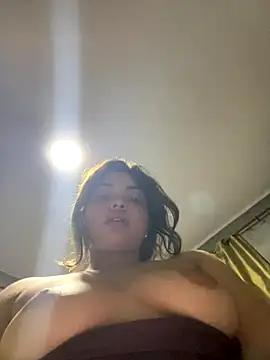 Snapshot of Nicollygriu chatting on 10-07-25, 01:58 Nicollygriu online show from 10-07-25, 01:58