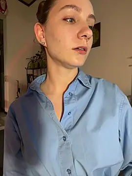 Snapshot of mi_michelle chatting on 03-11-25, 05:46 mi michelle online show from 03-11-25, 05:46