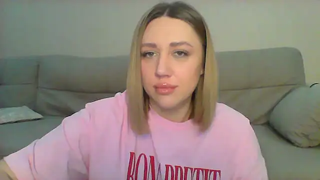 Snapshot of VickyLove047 chatting on 02-26-25, 05:53 VickyLove047 online show from 02-26-25, 05:53