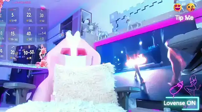  Valery tw online show from 01-20-25, 10:48