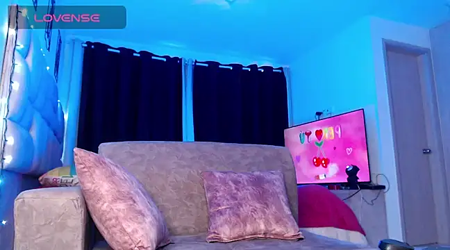  Valery tw online show from 03-07-25, 08:44