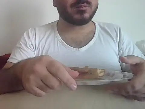 UrfavSlaveBitch online show from 01-16-26, 10:30