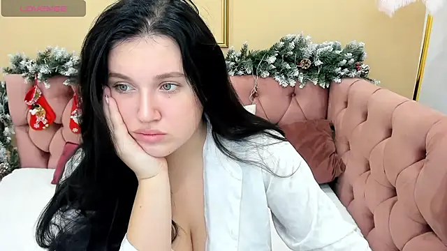 Kassandra  grey online show from 01-09-25, 12:57