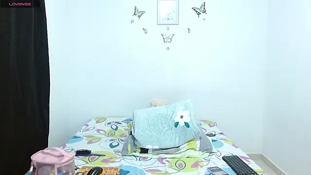 littleshydoll online show from 02-14-26, 11:34