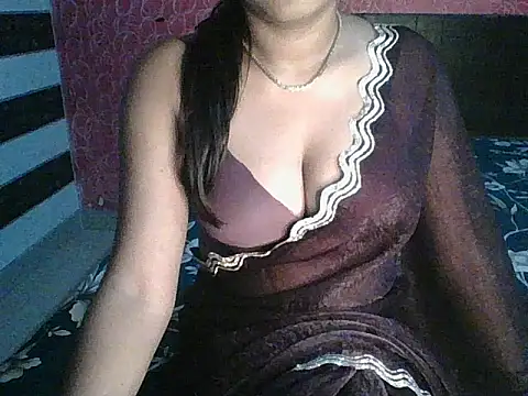 hot  surbhi online show from 10-31-25, 06:53