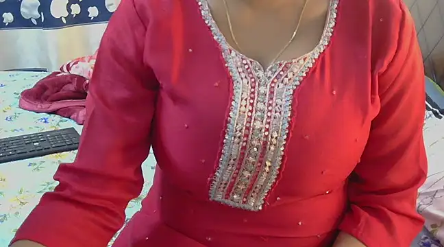 Snapshot of chavi_12 chatting on 02-20-25, 05:40 chavi 12 online show from 02-20-25, 05:40