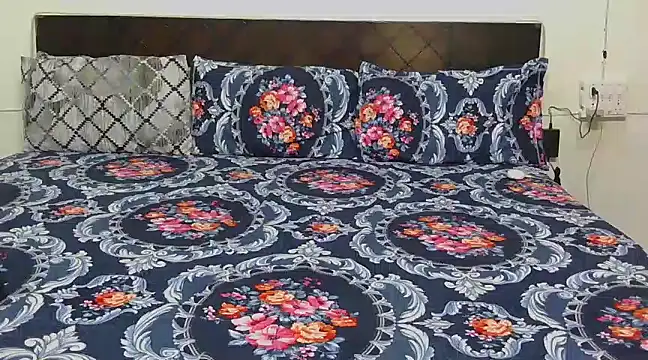 Snapshot of chavi_12 chatting on 03-11-25, 07:03 chavi 12 online show from 03-11-25, 07:03